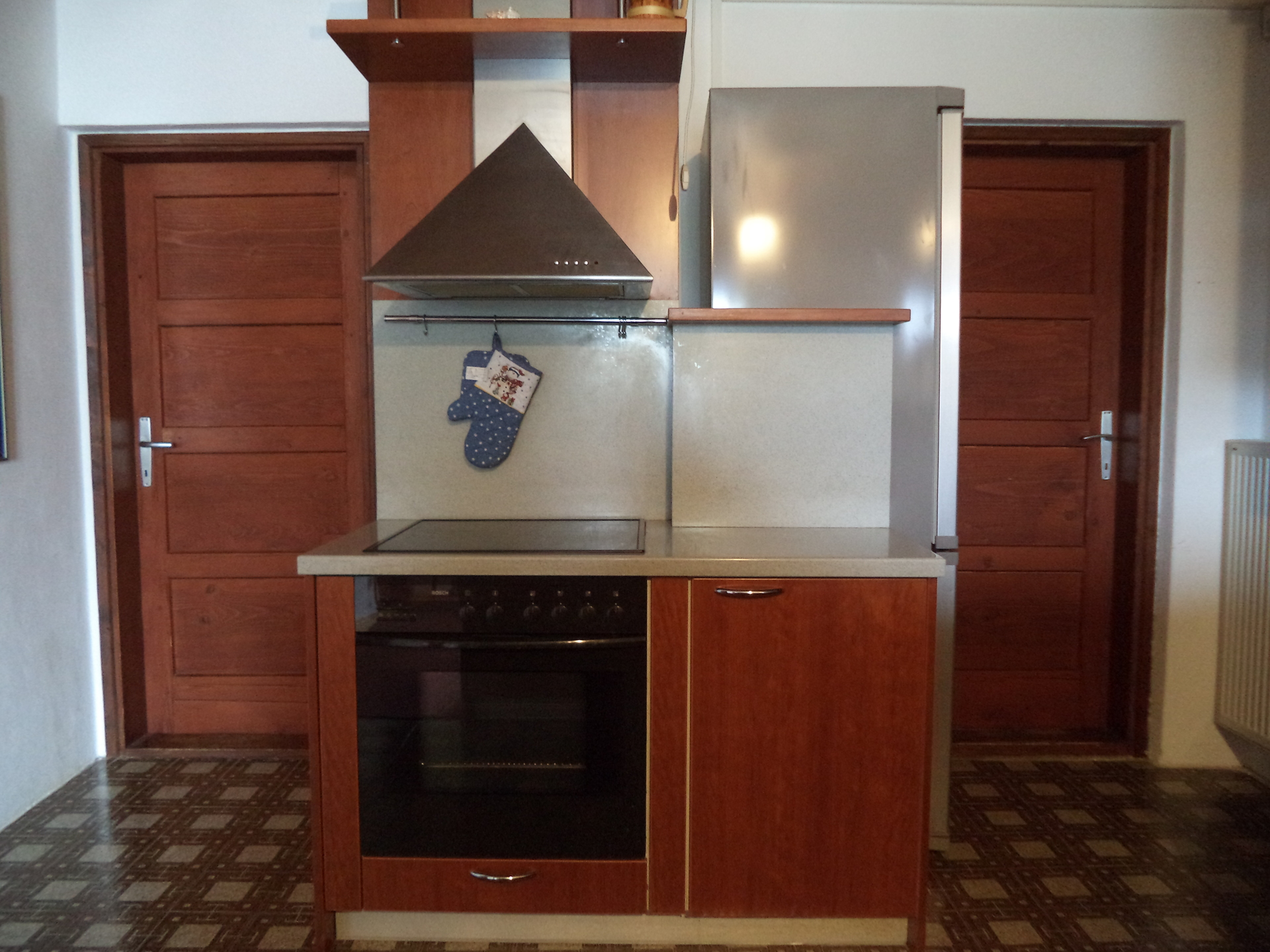 The kitchen appliances.